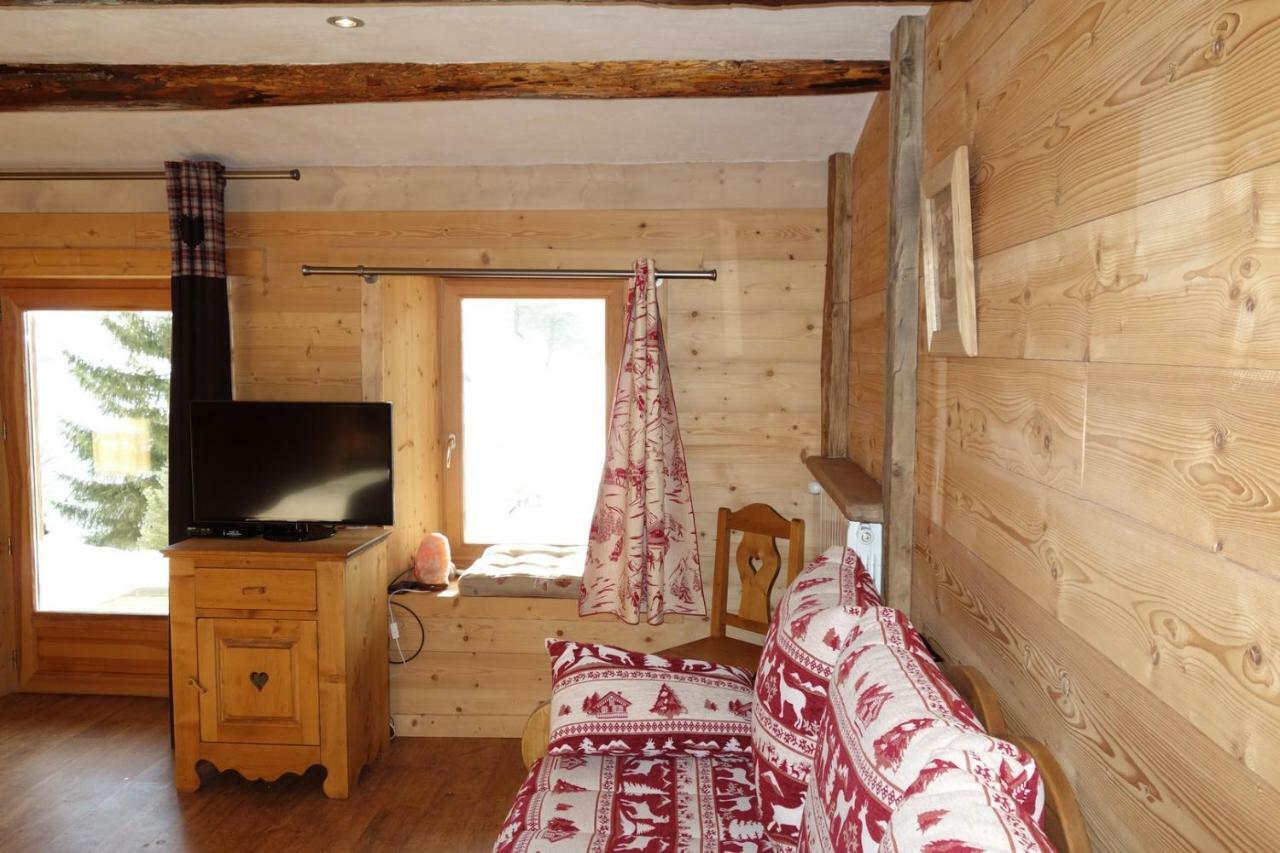 La Chambre Du Moulin Villard-sur-Doron Bagian luar foto